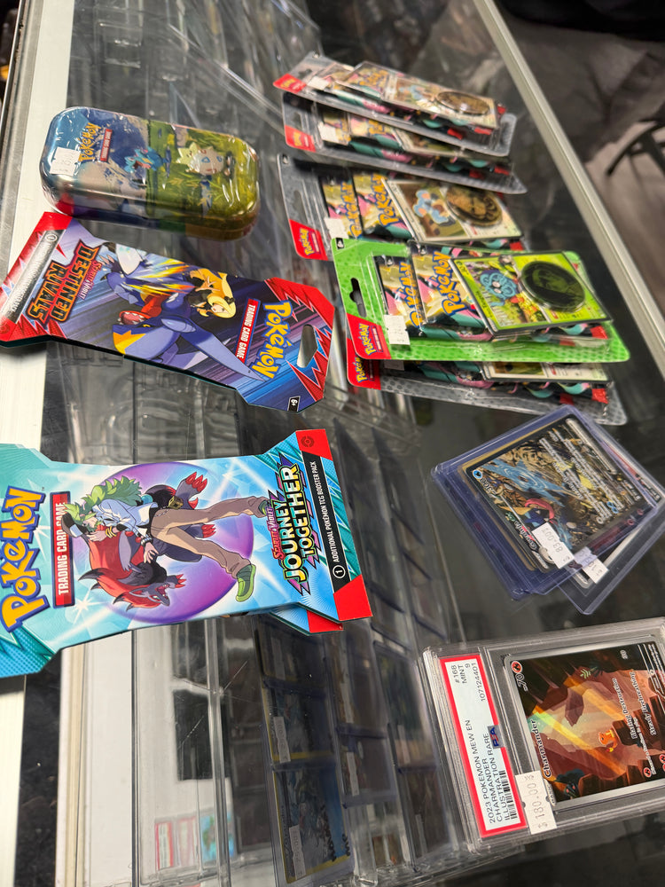 POKEMON LOT CASPER Dragons Den Shop